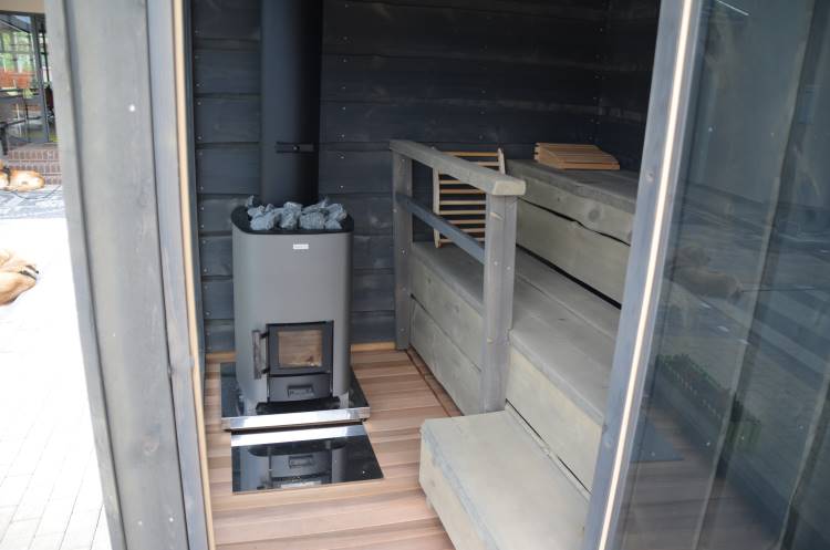 ReGo |  In addition to hot tubs, ReGo also sells Kirami FinVision saunas | Kirami