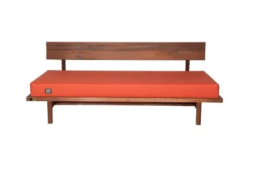 The Kirami FinVision® -sofa backrest is designed for the Misty sofa.