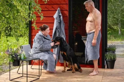 Kirami FinVision® Annex modules integrate seamlessly with the patio.