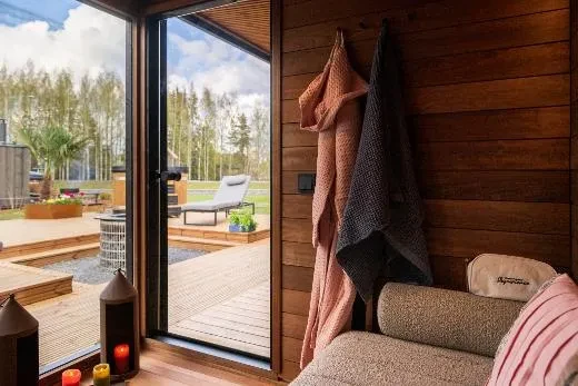 Kirami FinVision® -lounge M Misty - nice view!