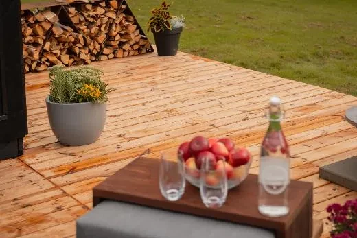 Kirami FinVision® -patio M Misty – connect, expand, enjoy.