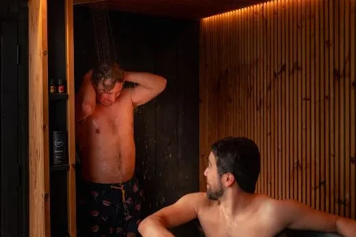 Outdoor shower on the terrace | Kirami FinVision® Annex