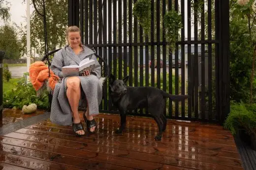 The Kirami FinVision® -garden screen is a great, light, modular accessory for your pergola.