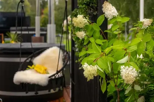 The Kirami FinVision® -garden screen - can be installed vertically or horizontally!