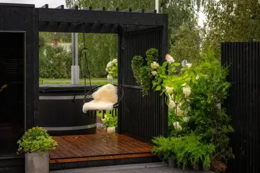 The Kirami FinVision® -garden screen - a modern and high-quality beauty for your garden!